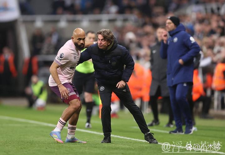 曼联6300万揽姆贝莫?奥纳纳坚守,阿莫林难购大马丁 曼联6300万揽姆贝莫?奥纳纳坚守,阿莫林难购大马丁